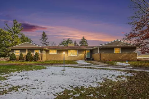 1575 Kellogg, Brighton, MI 48114