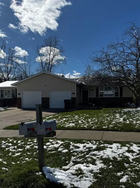 4533 Countrywood #4535, Grand Rapids, MI 49508