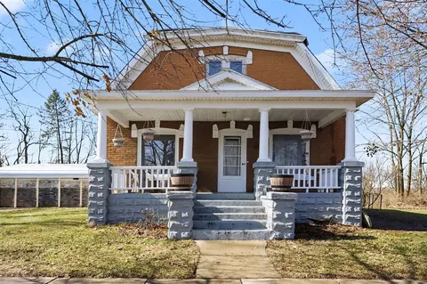 Exterior - 309 N Blackstone, Colon, MI 49040 photo 3 of 5