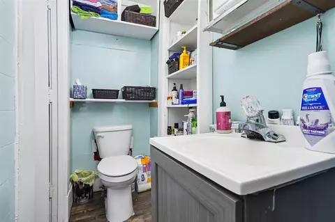 Bath - 309 N Blackstone, Colon, MI 49040 photo 2 of 2