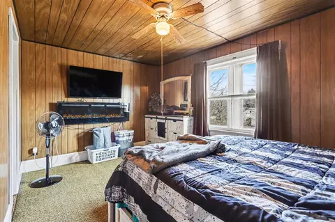 Bedroom - 309 N Blackstone, Colon, MI 49040 photo 3 of 3