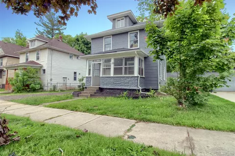 Exterior - 609 W Biddle, Jackson, MI 49203 photo 2 of 8