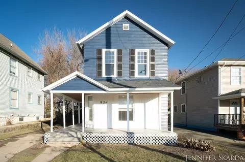834 Madison, Grand Rapids, MI 49507