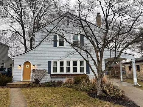 2252 Paris, Grand Rapids, MI 49507