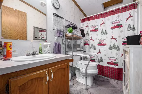 Bath - 5616 Tanglewood, Sidney, MI 48885 photo 2 of 2
