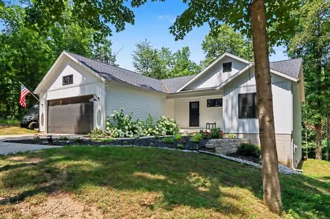 2523 Vanhorn, Allegan, MI 49010