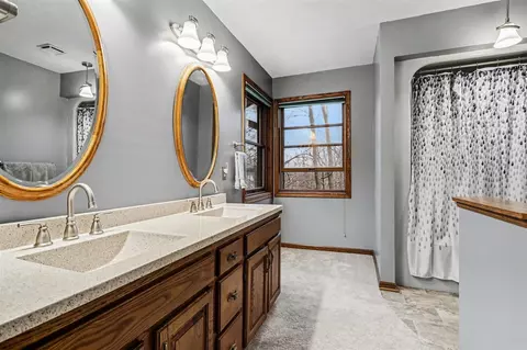 247 Deer Run, Plainwell, MI 49080 photo 14