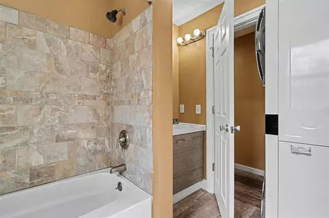 Bath - 1046 Bronson, Plainwell, MI 49080 photo 1 of 3