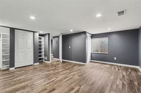 Living - 1046 Bronson, Plainwell, MI 49080 photo 4 of 4
