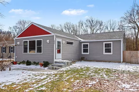 Exterior - 1046 Bronson, Plainwell, MI 49080 photo 2 of 6