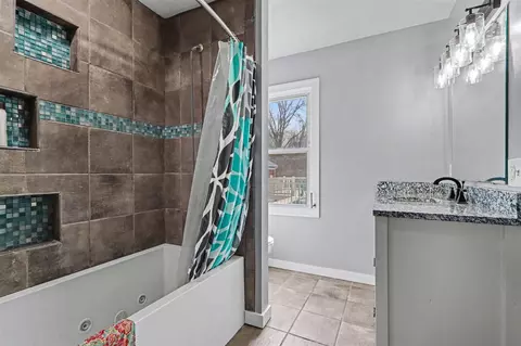 Bath - 1046 Bronson, Plainwell, MI 49080 photo 2 of 3