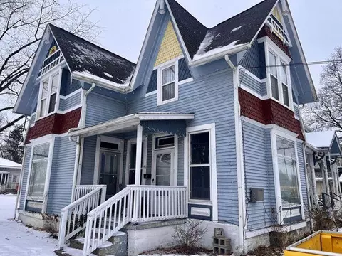46 W Chicago, Quincy, MI 49082