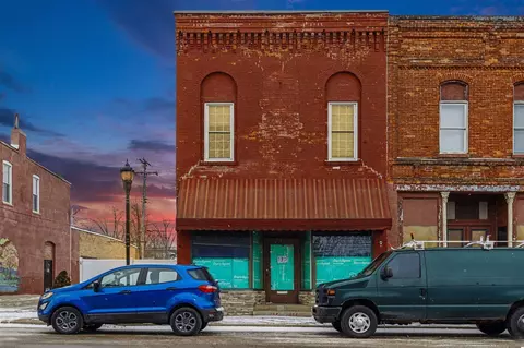 130 E Water, Constantine, MI 49042