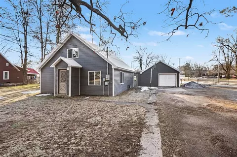 172 W Barton, Newaygo, MI 49337