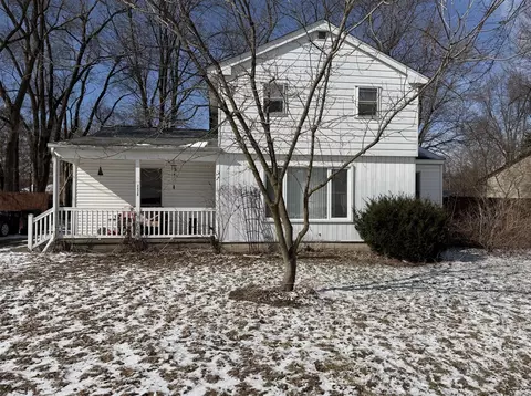 2420 Emmons, Rochester Hills, MI 48307