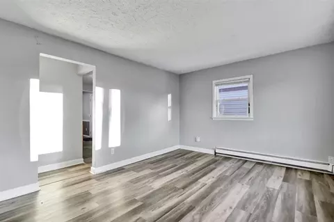 4927 Starr, Lansing, MI 48910 photo 8