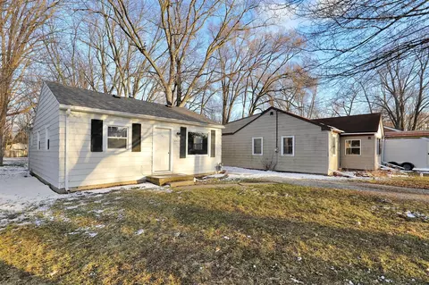 4927 Starr, Lansing, MI 48910 photo 23