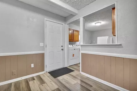 4927 Starr, Lansing, MI 48910 photo 20