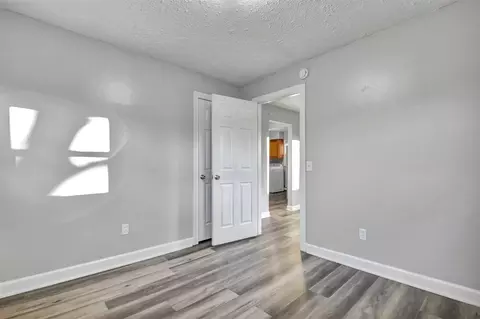 4927 Starr, Lansing, MI 48910 photo 12