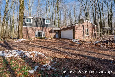 2948 N 160th, Holland, MI 49424