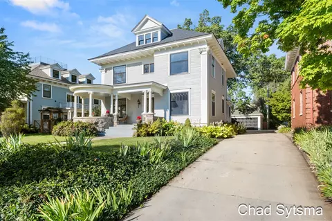 643 Madison, Grand Rapids, MI 49503