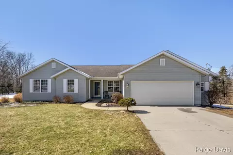 3025 Valley Vw, Rockford, MI 49341