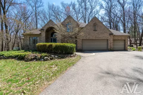 6250 Cannon Highlands, Belmont, MI 49306