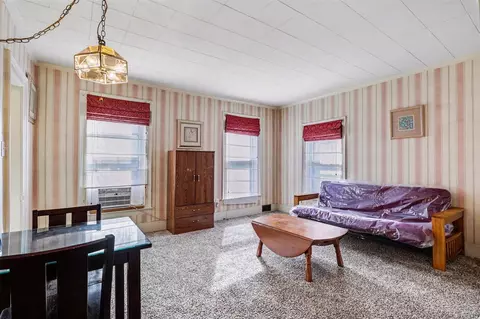 Living - 222 N Eagle, Marshall, MI 49068 photo 6 of 6
