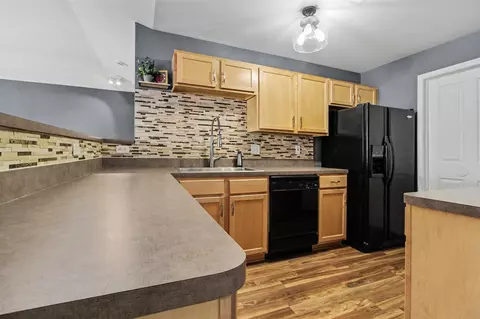 Kitchen - 3960 Berkeley, Canton, MI 48188 photo 2 of 4