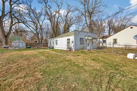Exterior - 310 21st, Jackson, MI 49203 photo 5 of 8