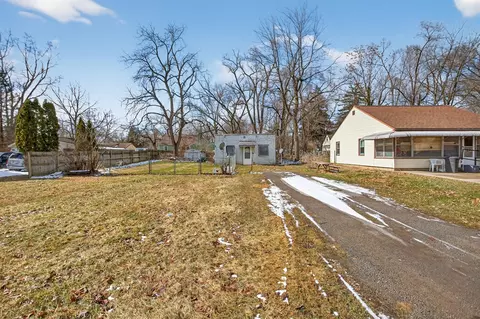 Exterior - 310 21st, Jackson, MI 49203 photo 2 of 8