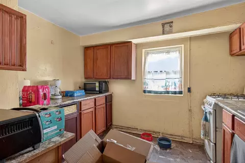 Kitchen - 310 21st, Jackson, MI 49203 photo 1 of 1