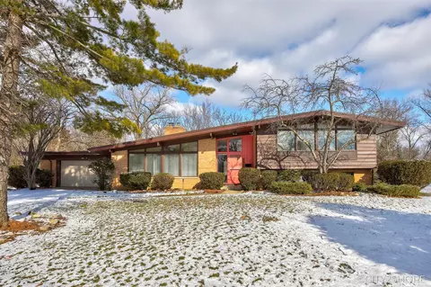 3965 N Big Spg, Grandville, MI 49418