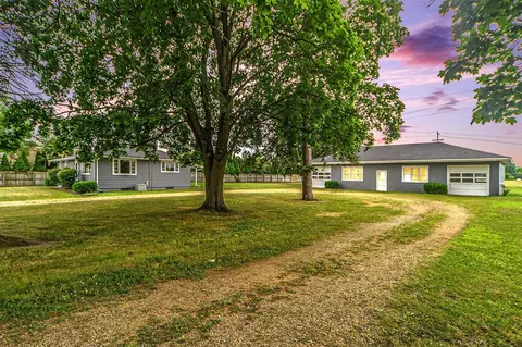 106 N Erie, Three Rivers, MI 49093