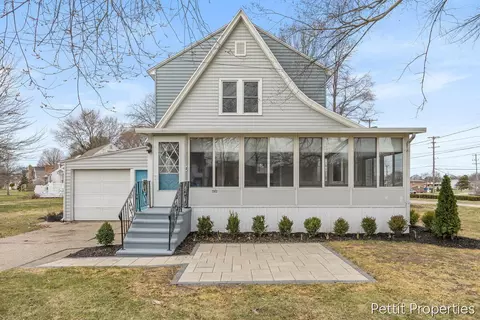 1303 Griswold, Grand Rapids, MI 49507