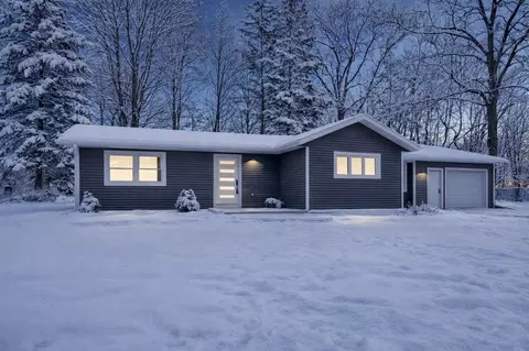 10985 E Cd, Richland, MI 49083