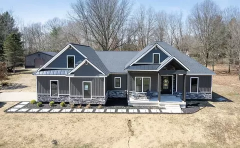 8477 84th, Alto, MI 49302