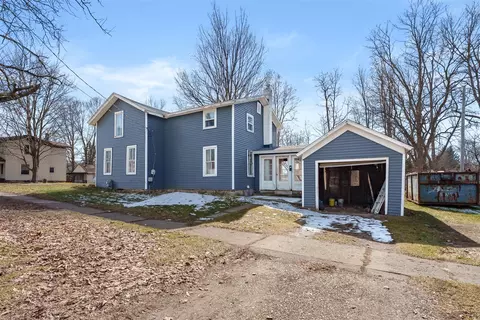 404 Park, Plainwell, MI 49080 photo 25