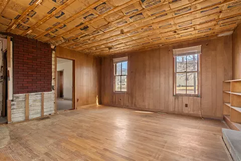 404 Park, Plainwell, MI 49080 photo 12