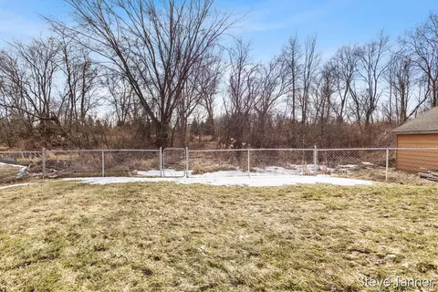 1034 Thompson, Stanton, MI 48888 photo 26