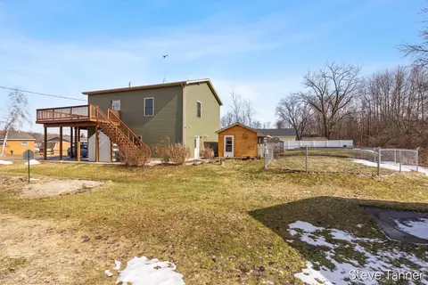 1034 Thompson, Stanton, MI 48888 photo 27