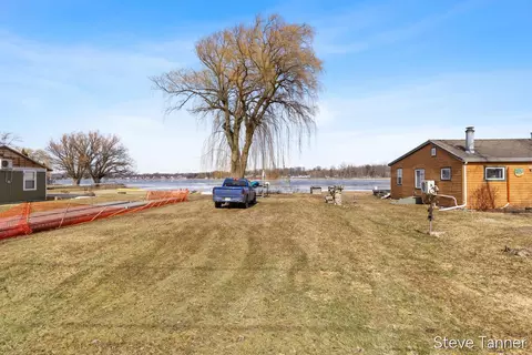 1034 Thompson, Stanton, MI 48888 photo 31