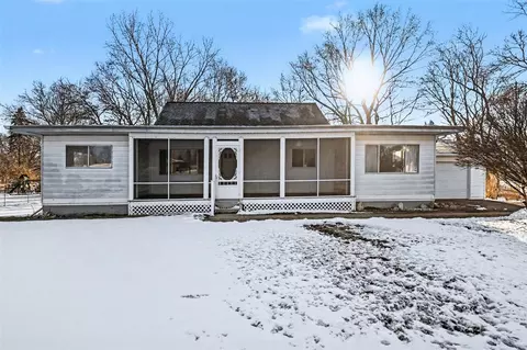 118 Schirmer, Buchanan, MI 49107