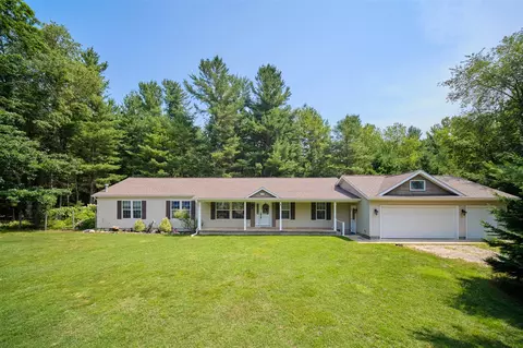 9155 Ivanhoe, Onekama, MI 49675