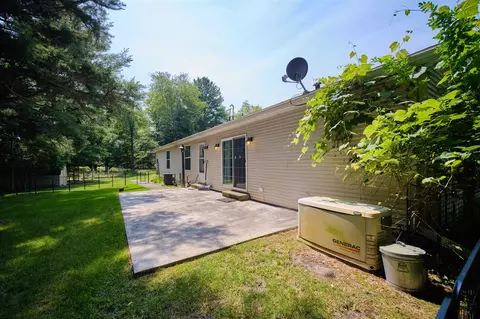 9155 Ivanhoe, Onekama, MI 49675 photo 44