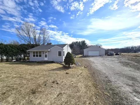 Exterior - 8020 Day, Bellevue, MI 49021 photo 6 of 9