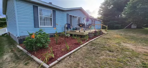 38039 20th, Gobles, MI 49055