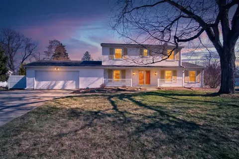 829 Thorntree, Jackson, MI 49203