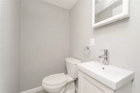 Bath - 816 River, Three Rivers, MI 49093 photo 5 of 5