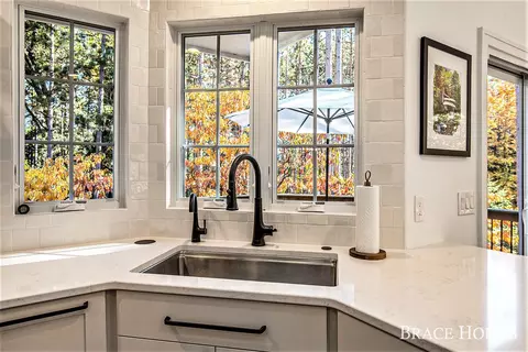 4733 Catamount, Ada, MI 49301 photo 13